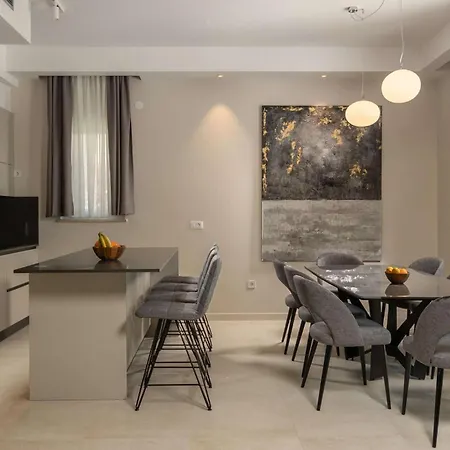 Holiday home Lara Vabriga *