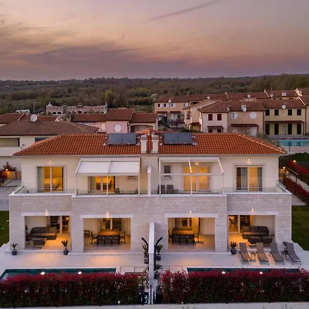 Vakantiehuis Lara Vabriga Tar-Vabriga