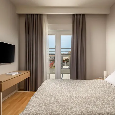 Lara Vabriga * Tar-Vabriga